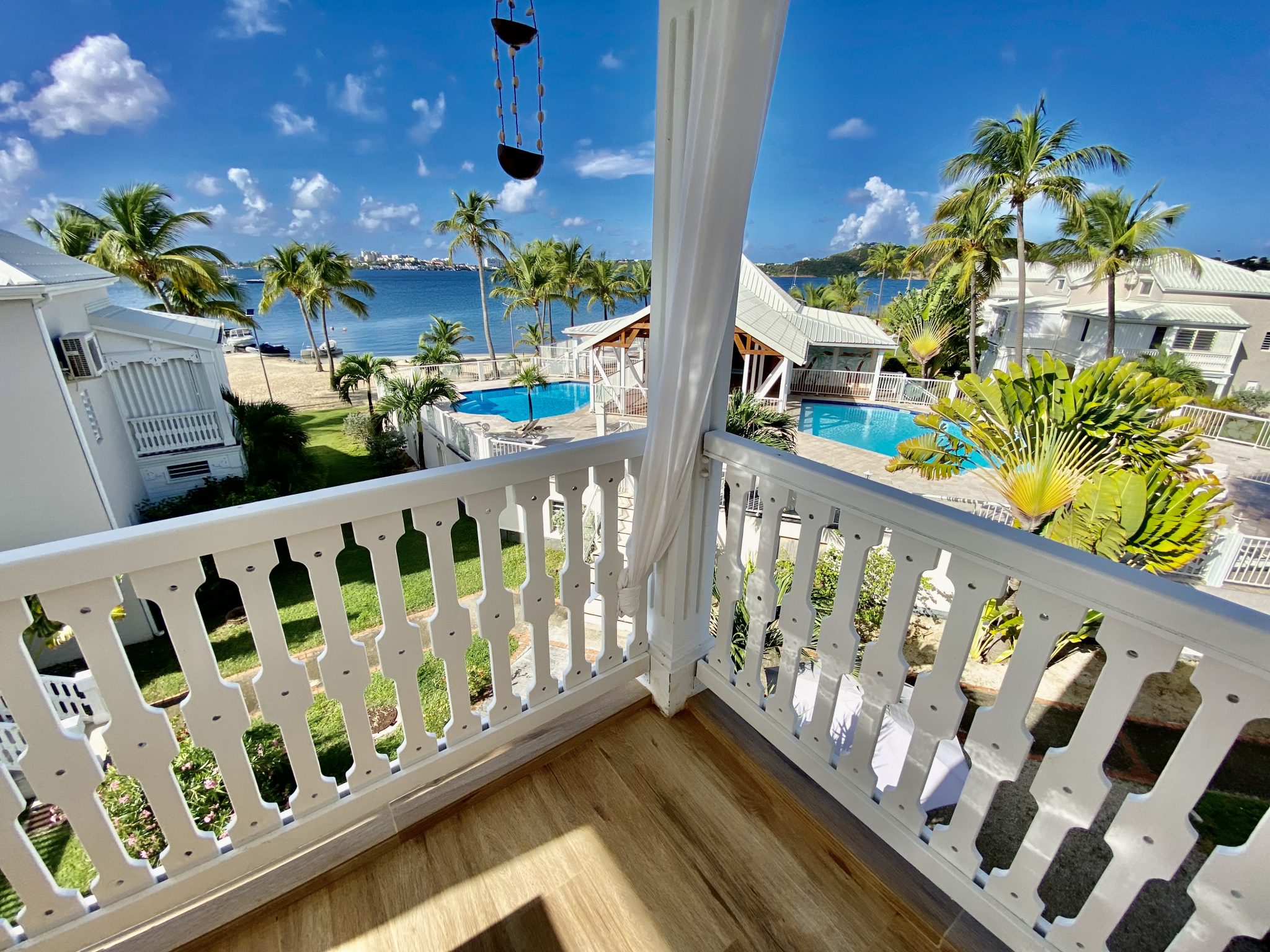 Terrasse magnifique vue lagon 2- Duplex LA JUNGLE BLEUE -Résidence Anse Margot - île de SAINT MARTIN - Antilles Françaises